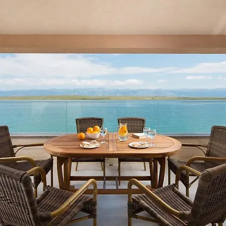 Apartment Vista Royal Vir